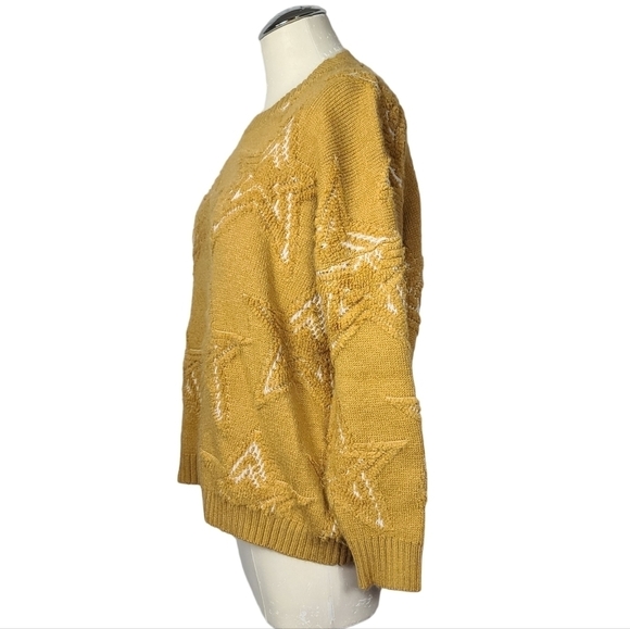 Dreamers Textured Star Crewneck Sweater S/M - Picture 3 of 7